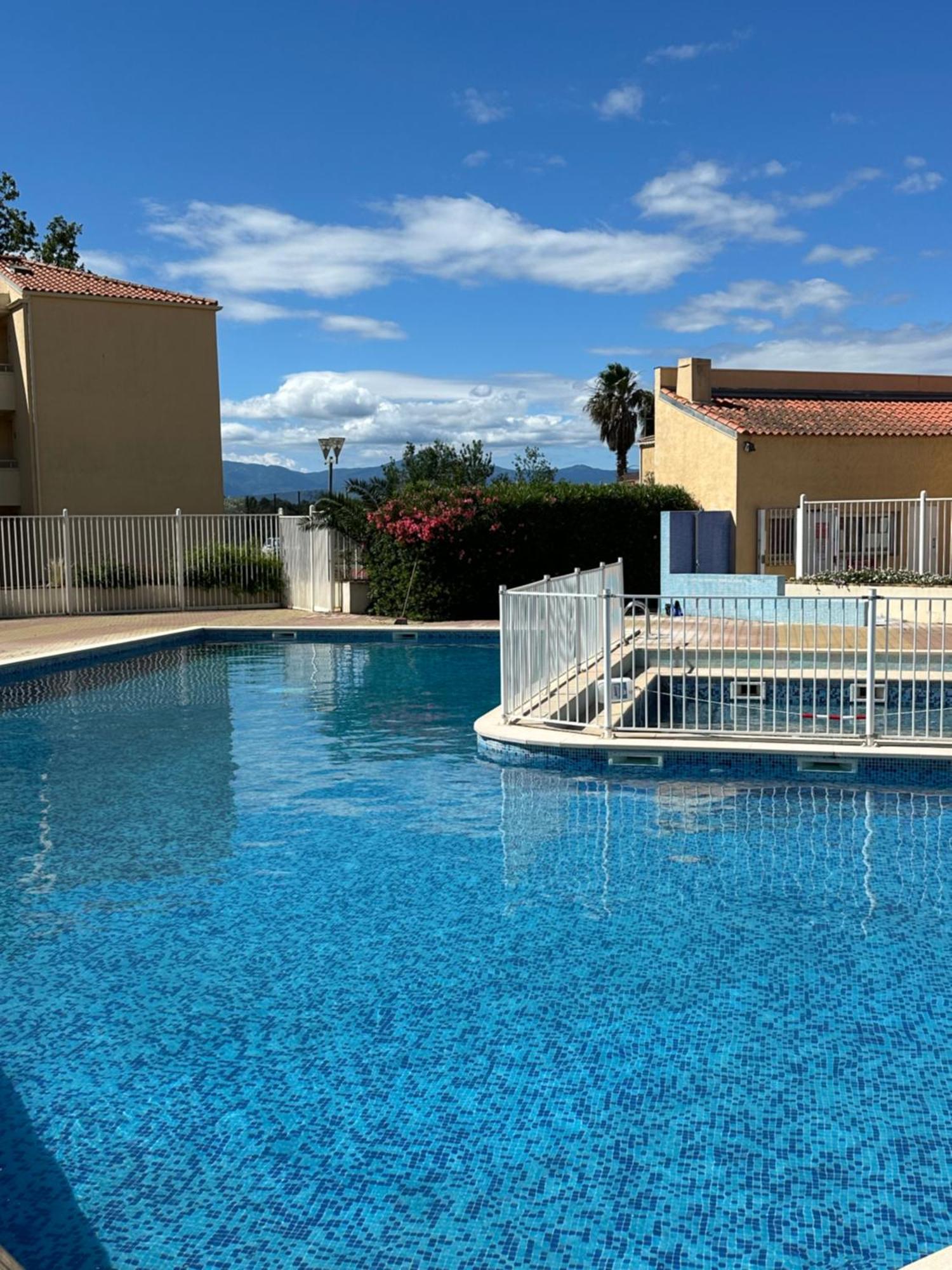 T2 Rdc A Canet En Roussillon Europa 4 Pers ,Piscine,Clim, Tennis, Parking エクステリア 写真